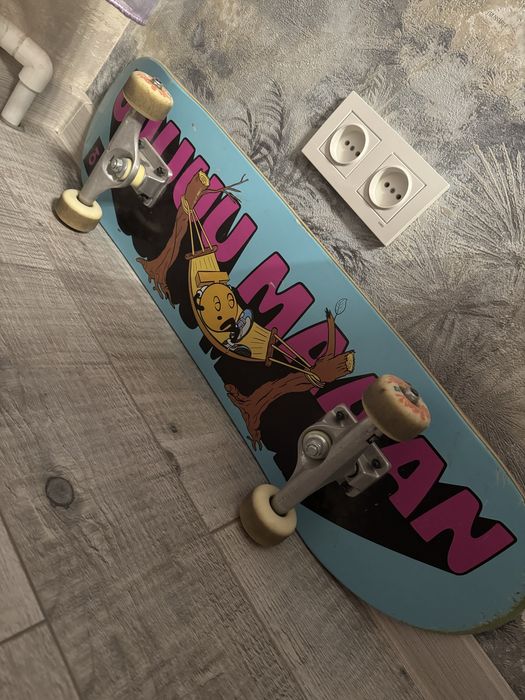 Продаем скейтбоард