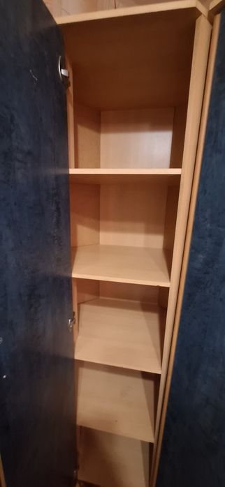 Продам шкаф в комнату