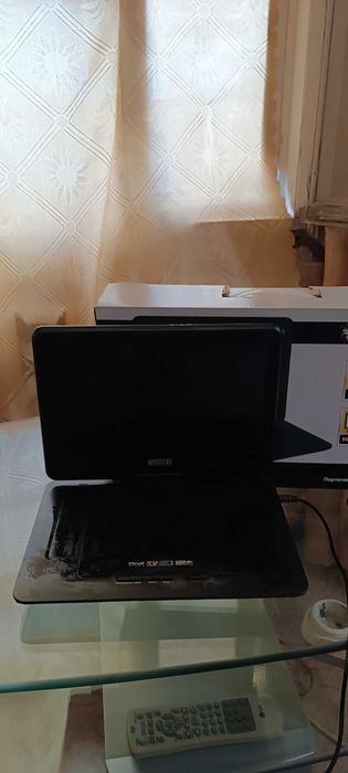 Портативный DVD player mystery
