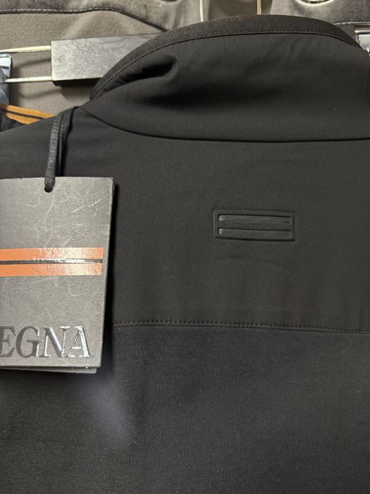 Мъжки екип нов L  номер