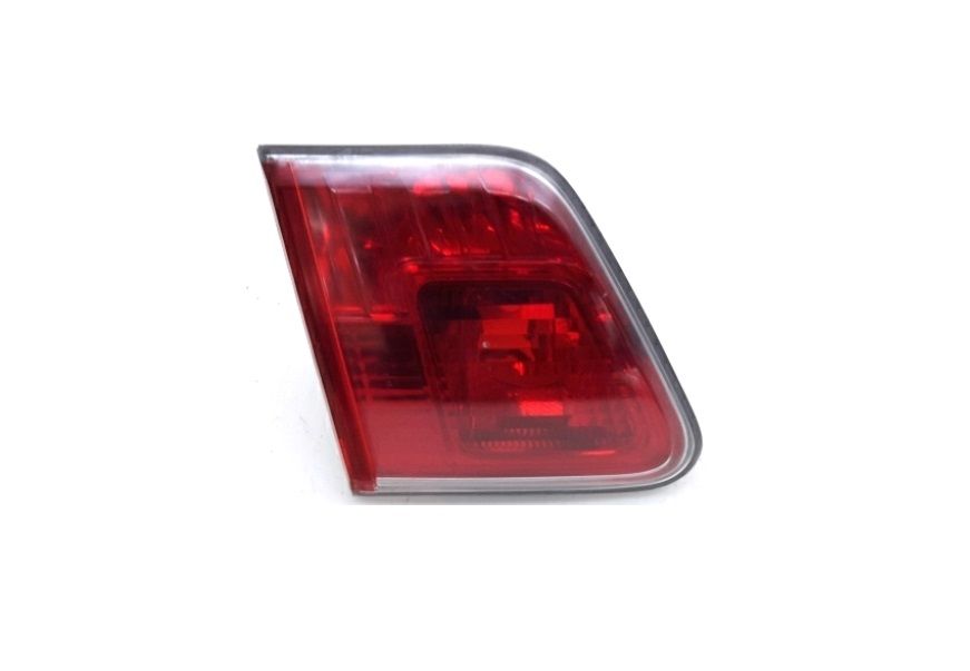 Stop spate, lampa Toyota Avensis (T27), 10.2008-01.2012, model: Sedan, montare spate, stanga/dreapta, cu locas bec; intern, OE