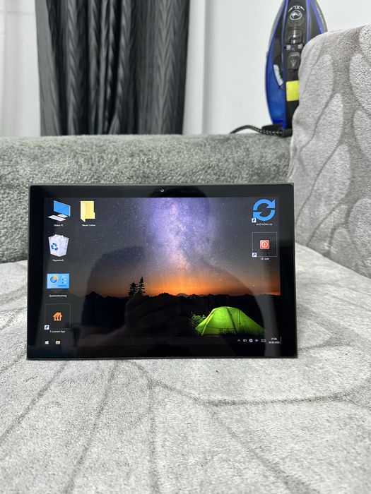 Vând Laptop 2 in 1 Lenovo IdeaPad Duet 3