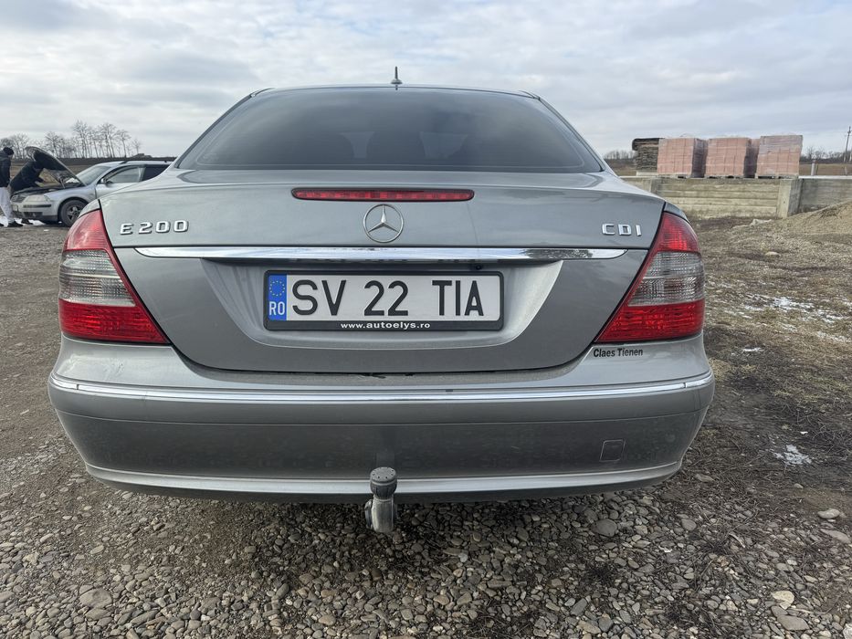 Mercedes-Benz E200/Elegance 2008- Stare impecabilă-km reali -0daune