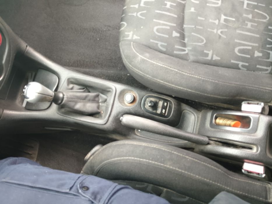 Vand Peugeot 206 HDI Sport