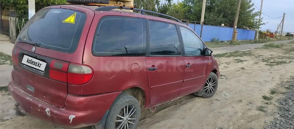 Автомашина Шаран