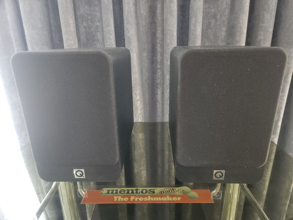 Тонколони  Q Acoustics 2020i