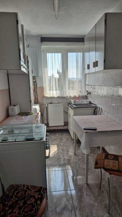 Inchiriez apartament 2 camere in zona garii