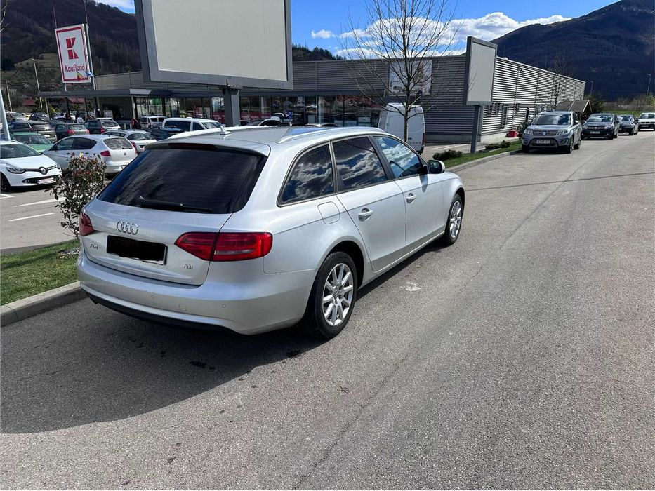 AUDI A4 2013 — imagine 8