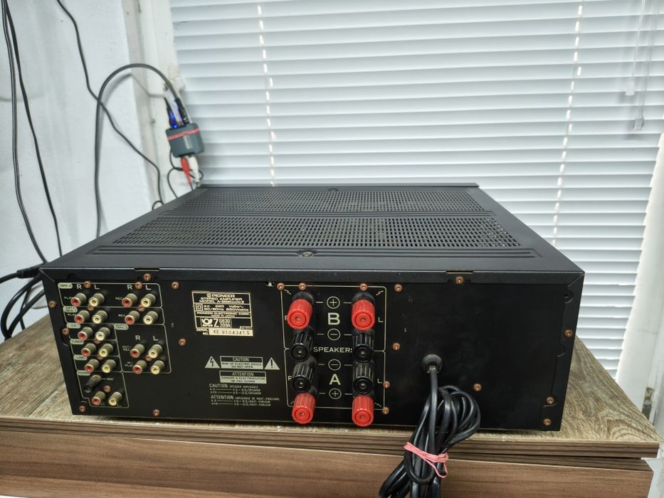 Усилвател PIONEER A-656 Mark II