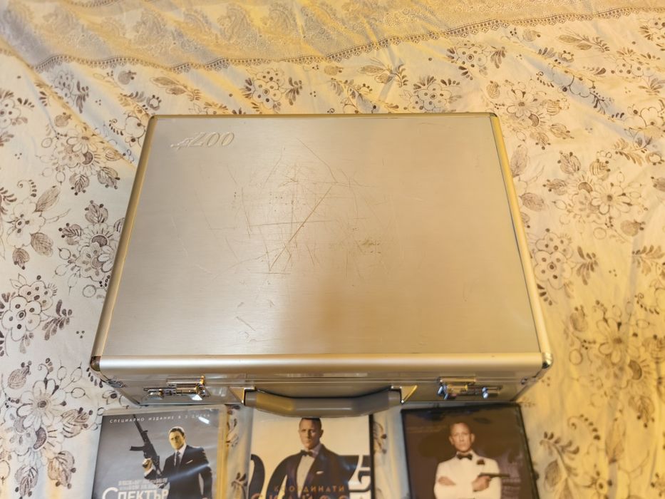 Уникална колекция на Джеймс Бонд