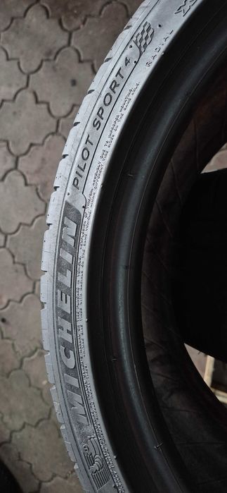 anvelope Michelin,Continental 225/40/18