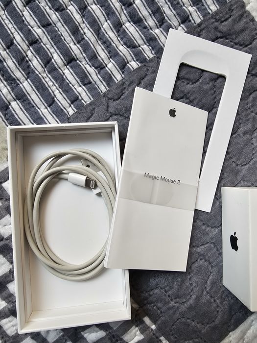 Нова мишка Apple Magic Mouse 2