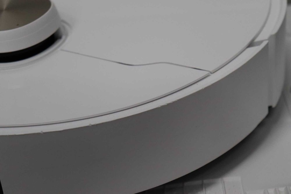 Прахосмукачка робот DREAME L40 Ultra, 11 000Pa, гореща вода до 65°C