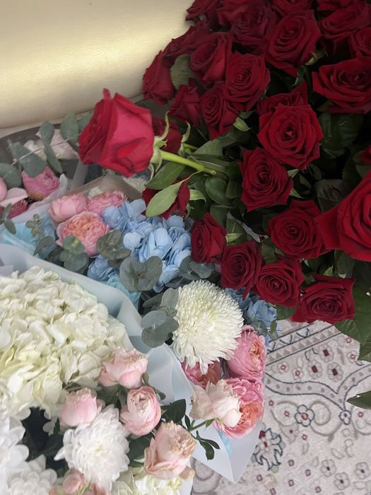 Цветы цена договорная