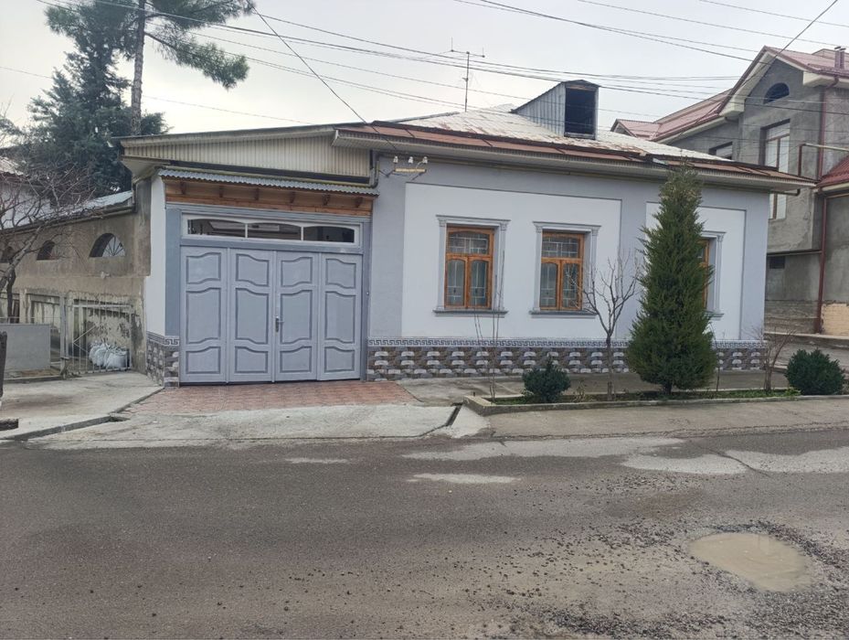 Кукча, дом угловой 4 сотки, 5 комнат.