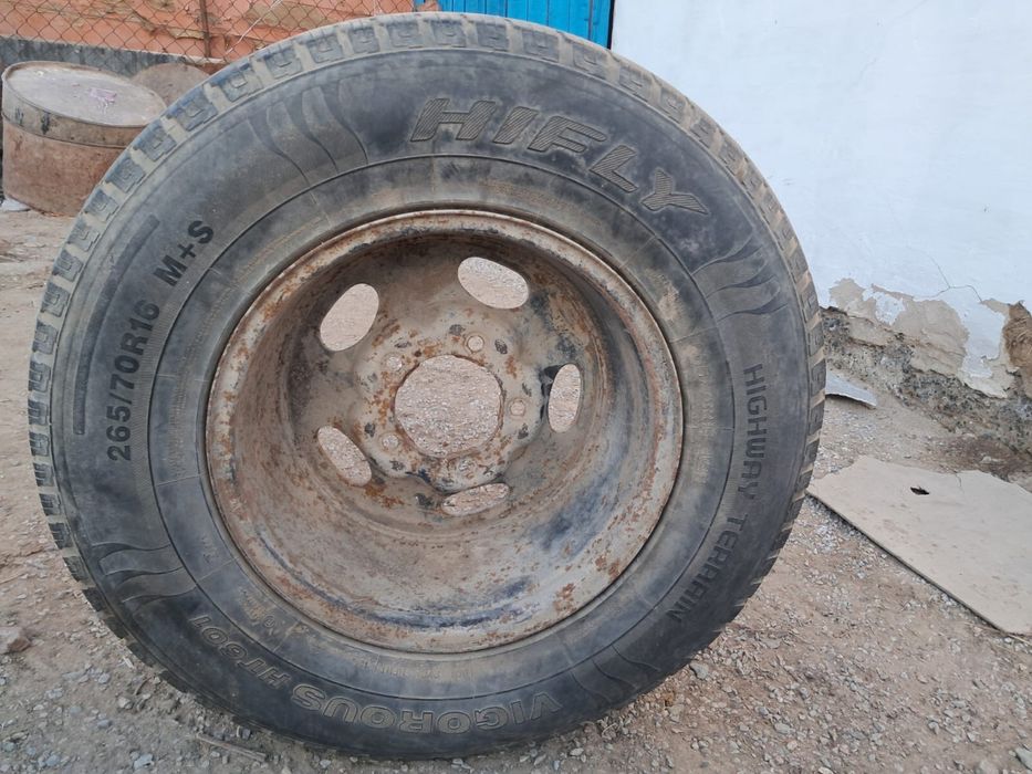 Тойота Ланд Крузер