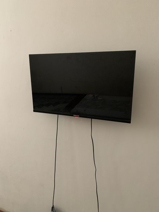 Самсунг тв 35 талик сотилади.Состоянияси аъло!!