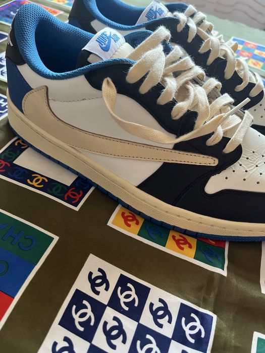 Nike Air Jordan x Travis Scott Fragment Design 1 Low