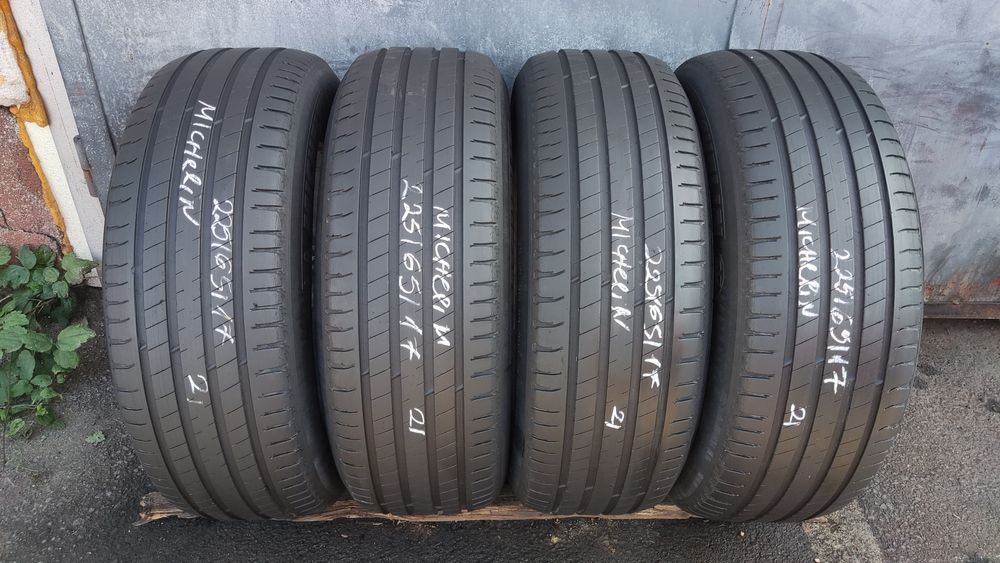 4бр. летни гуми 225/65/17 Michelin Latitude Sport 3 
dot21
6.8mm
Добро