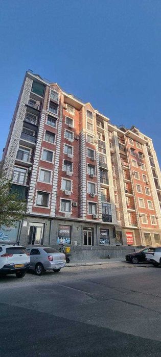 Продаётся коммерческое помещение ЖК Greenwich 178м2