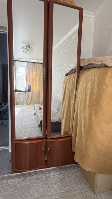 Продам шкаф для одежды б/у