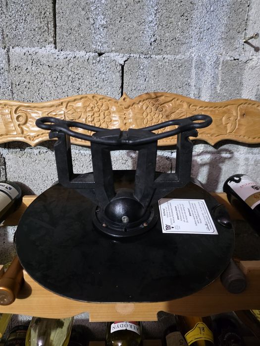 Suport schi magnetic