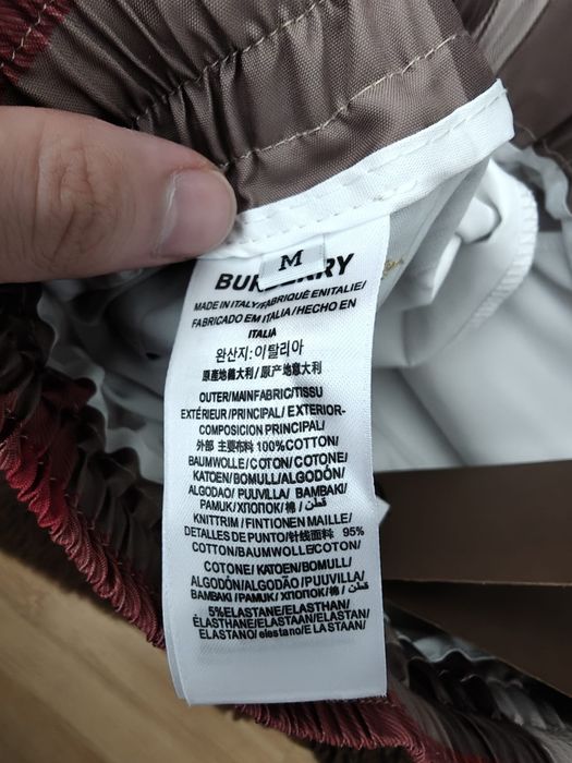 Burberry Shorts | Pantaloni scurți Burberry | M |