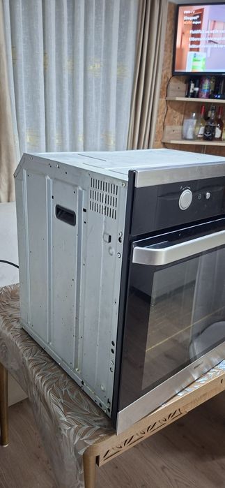 Cuptor electric Beko