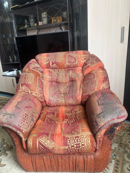 Продам два кресла