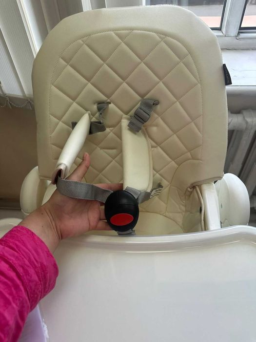 Cтульчик для кормления новый