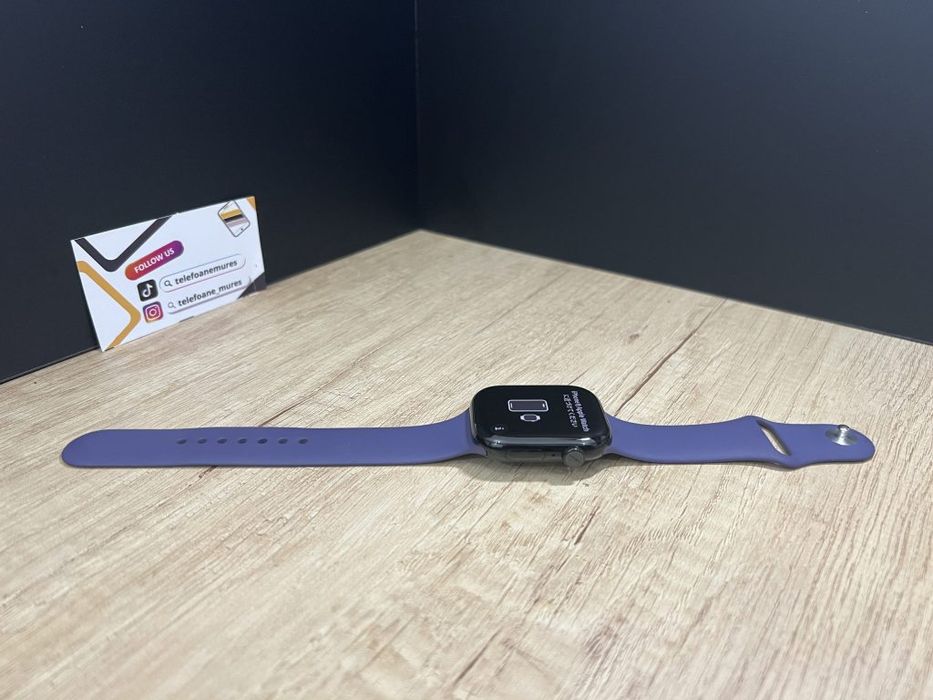 Apple Watch Seria 11 46mm Jet Black Aluminium Purple Band Second-Hand