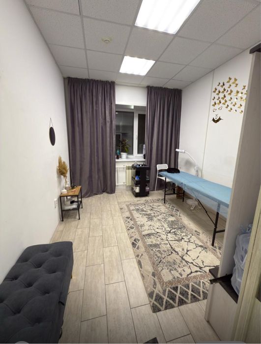 Сдам кабинет 10 кв с кушеткой