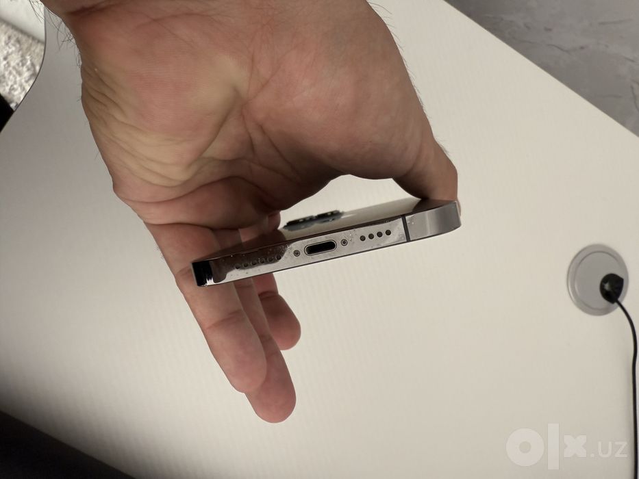 Iphone 12 pro Max ideal