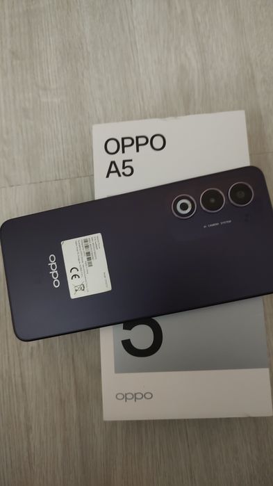 Vând oppo A 5 impecabil