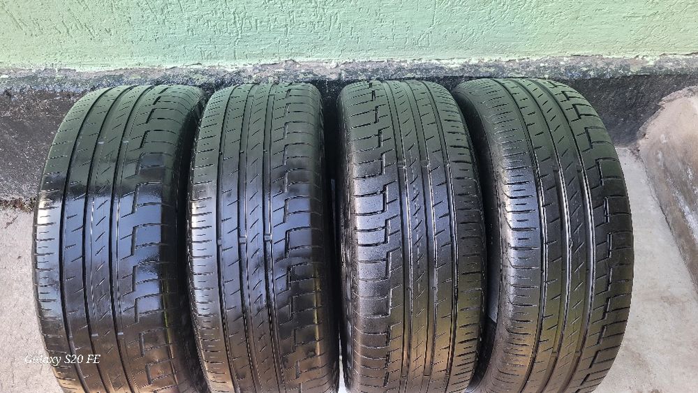 215/55/17  Continental