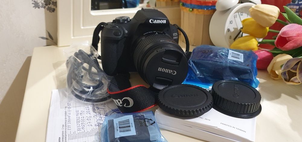 Фотоаппарат Canon Eos 2000D