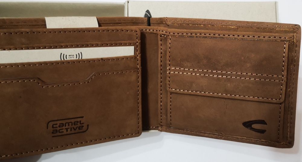 Camel Active - мъжки портфейл
