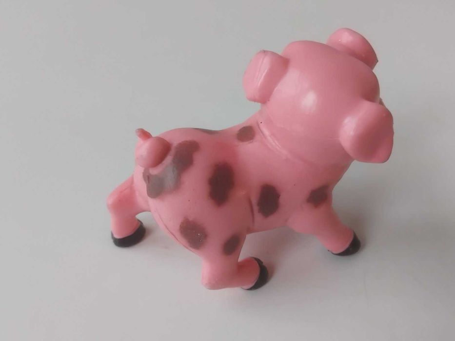 Розово Прасенце - малка реалистична фигура / играчка