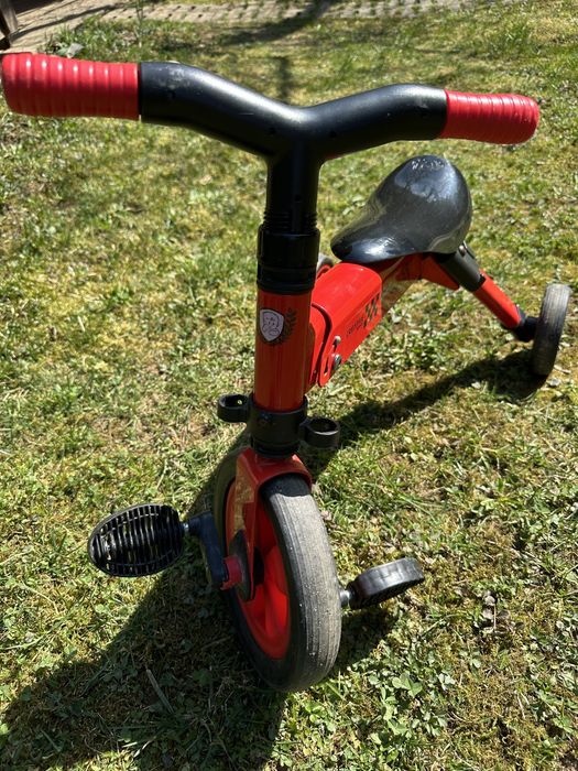 Tricicleta DHS B-Trike culoare rosie