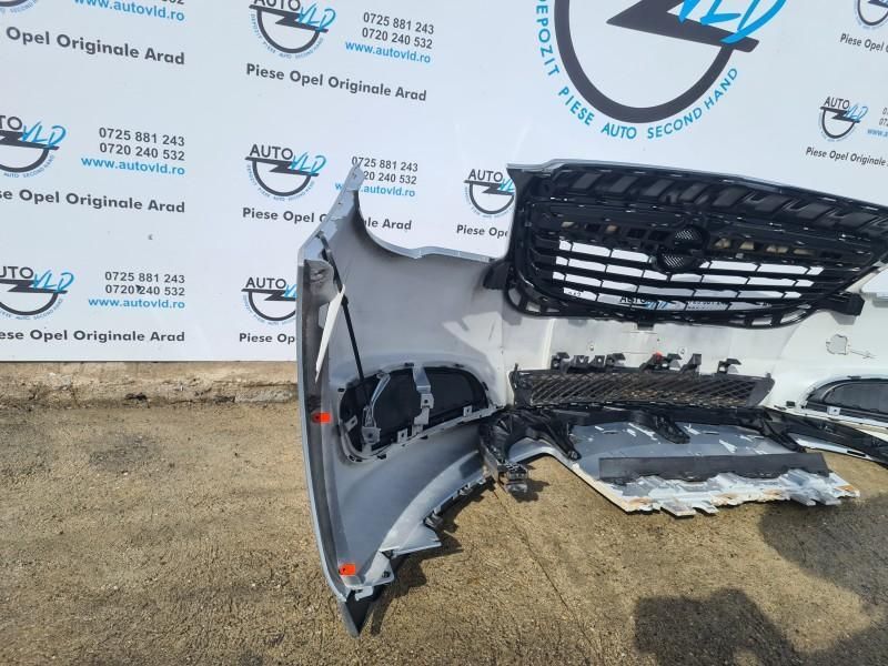 Bara fata cu grila radiator Opel Insignia A facelift
