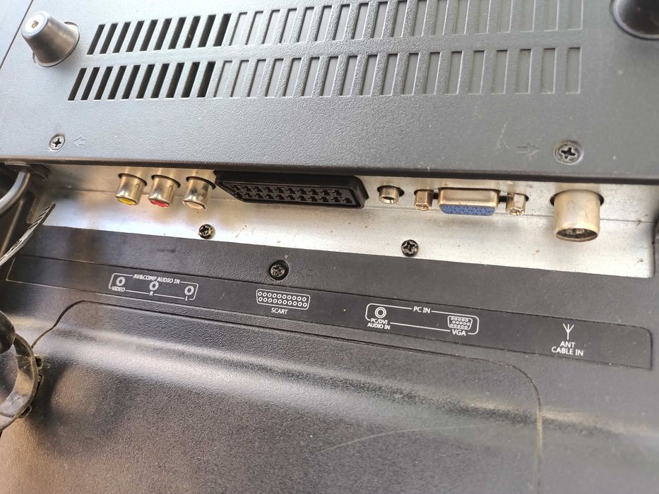 Продам LED телевизор "Hisense LHD32D36T".