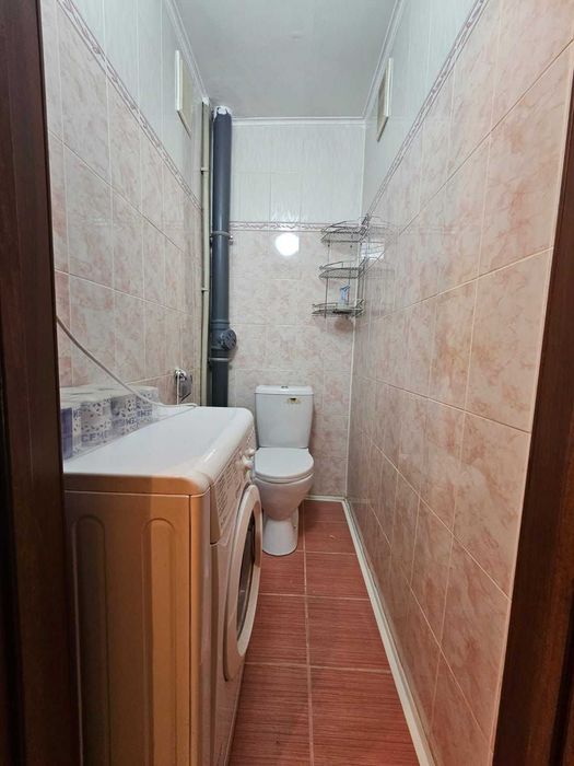 продам 2 ком Квартиру РН Азии