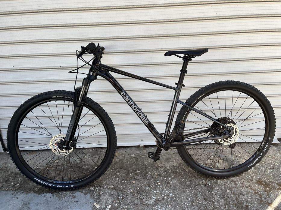 Велосипед Cannondale - 29 ц , М размер -Висок клас, Перфектен .