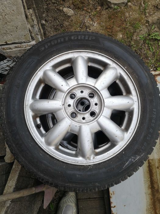 Джанти 15 цола 4х100 със гуми