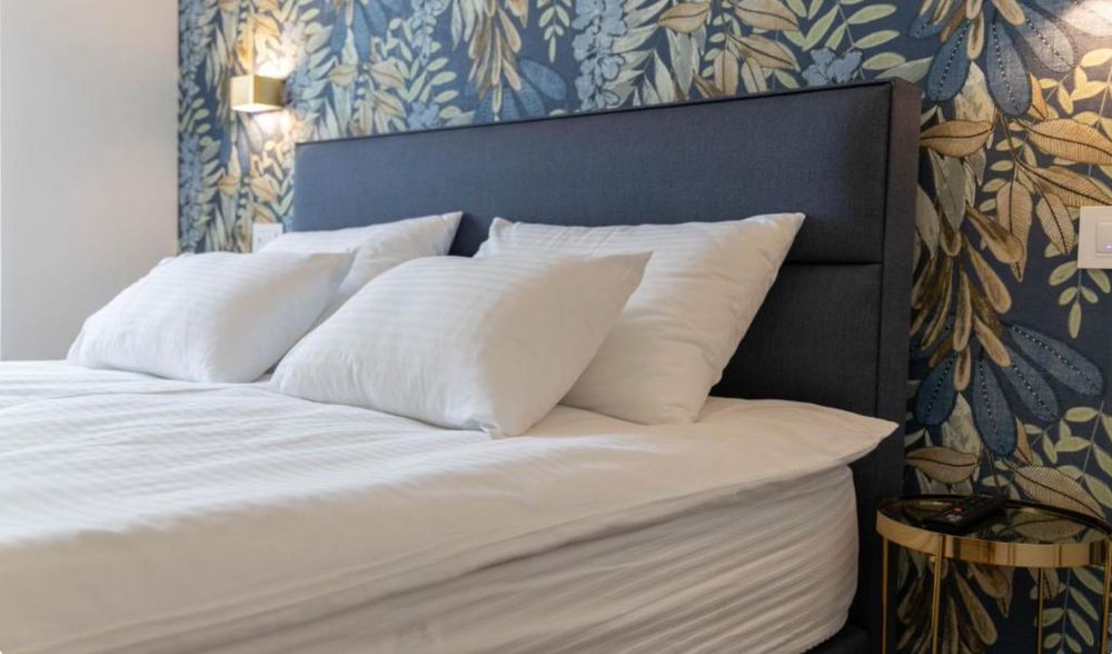 Дава се под наем Двустаен апартамент в София, Кръстова вада - 75 кв.м за 648.21 € - Снимка #2