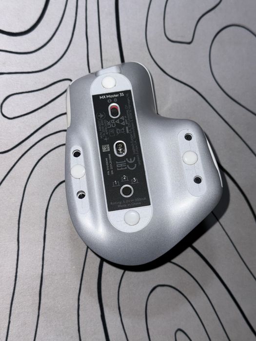 Мышка Logitech mx master 3s белый цвет