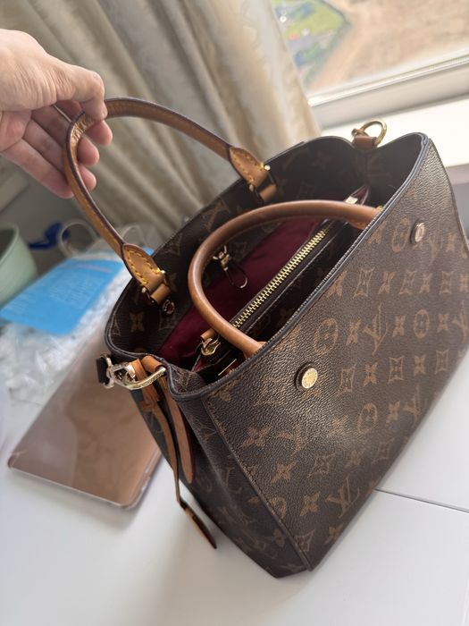 Продам женскую сумку