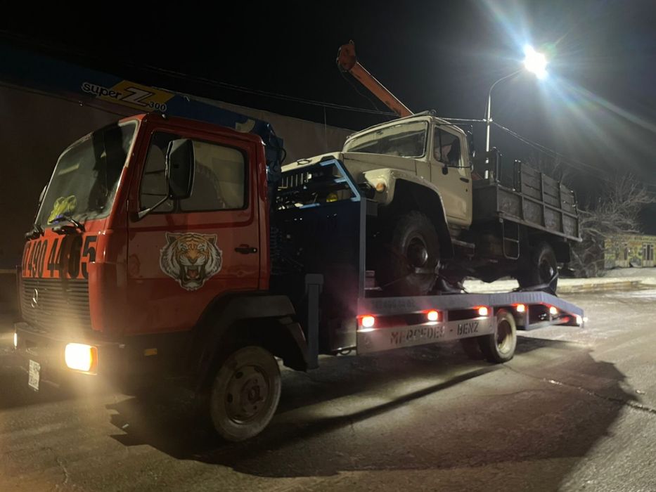 Эвакуатор-манипулятор — услуги 24/7