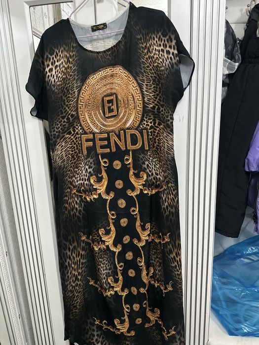 Продам платья размер 50