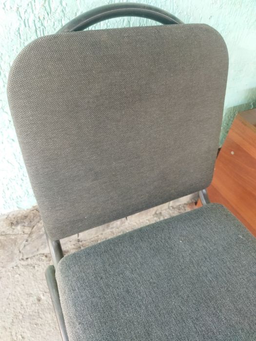 Продается два стульчика.